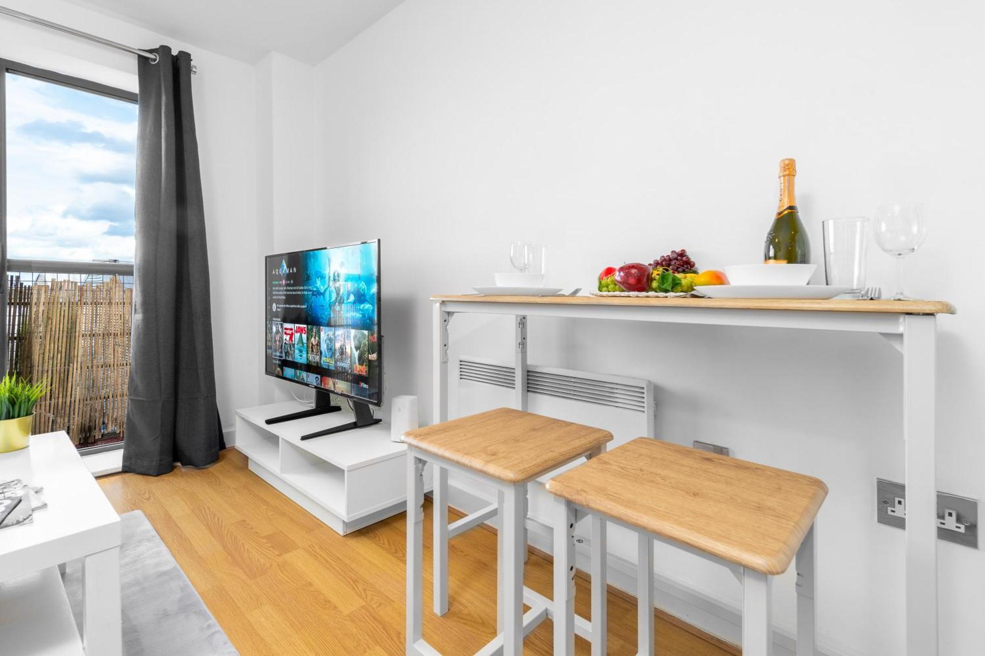 Apartment Centre - Juliette Balcony - Fast Wifi 19a *